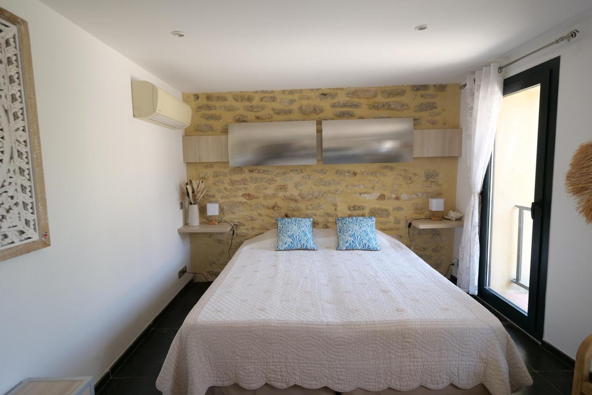 Chambres Du Vieux Bistrot Cabrières-dʼAvignon Zewnętrze zdjęcie