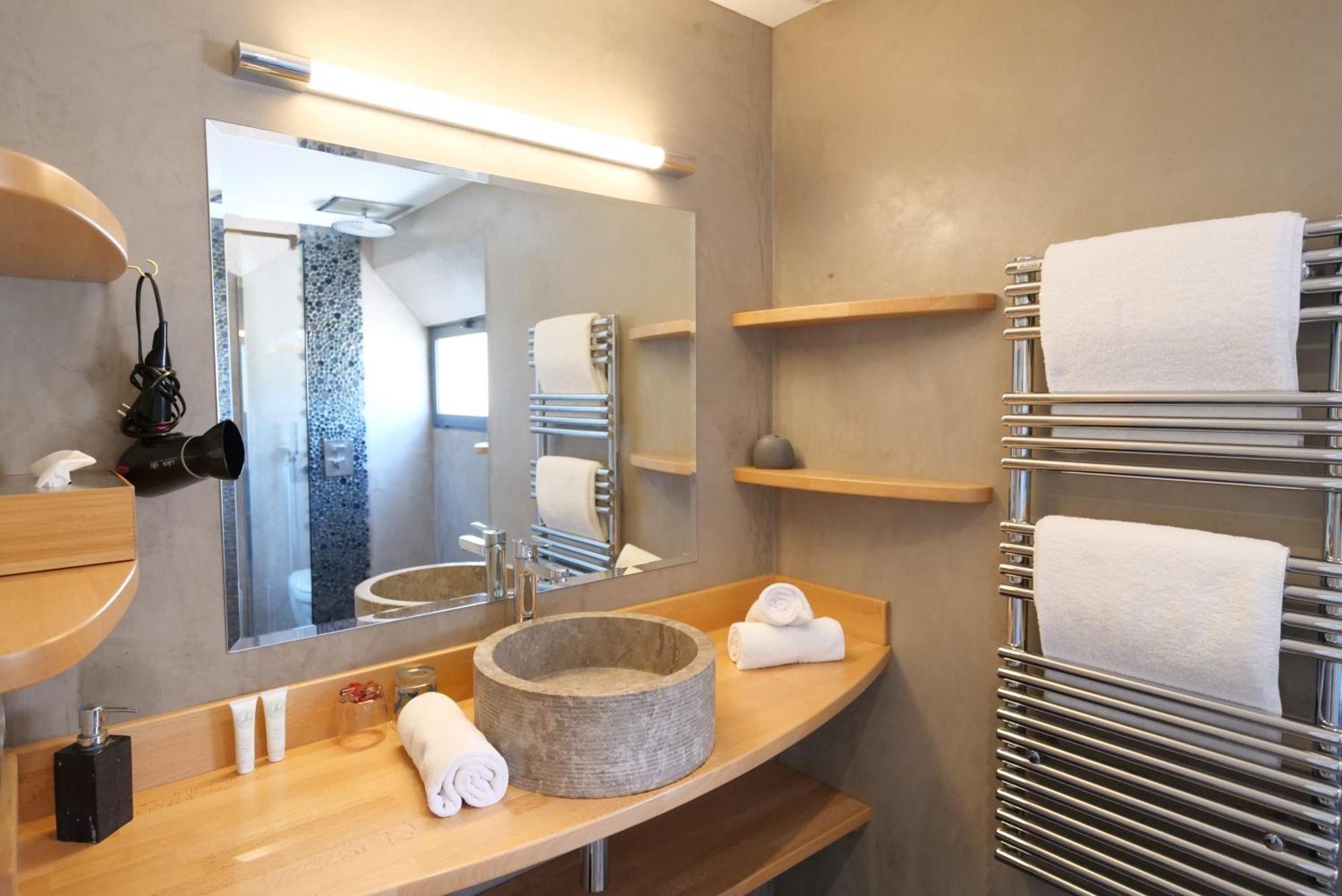 Chambres Du Vieux Bistrot Cabrières-dʼAvignon Zewnętrze zdjęcie