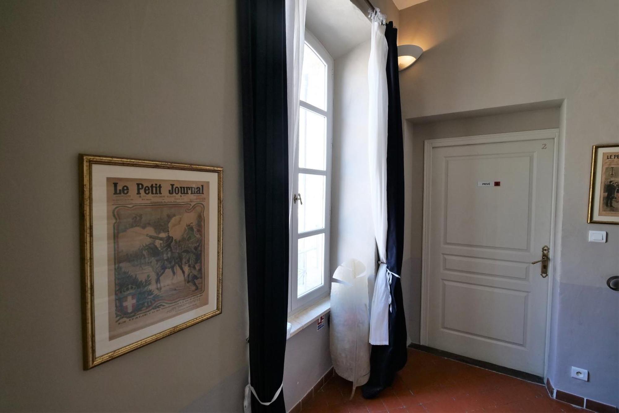 Chambres Du Vieux Bistrot Cabrières-dʼAvignon Zewnętrze zdjęcie