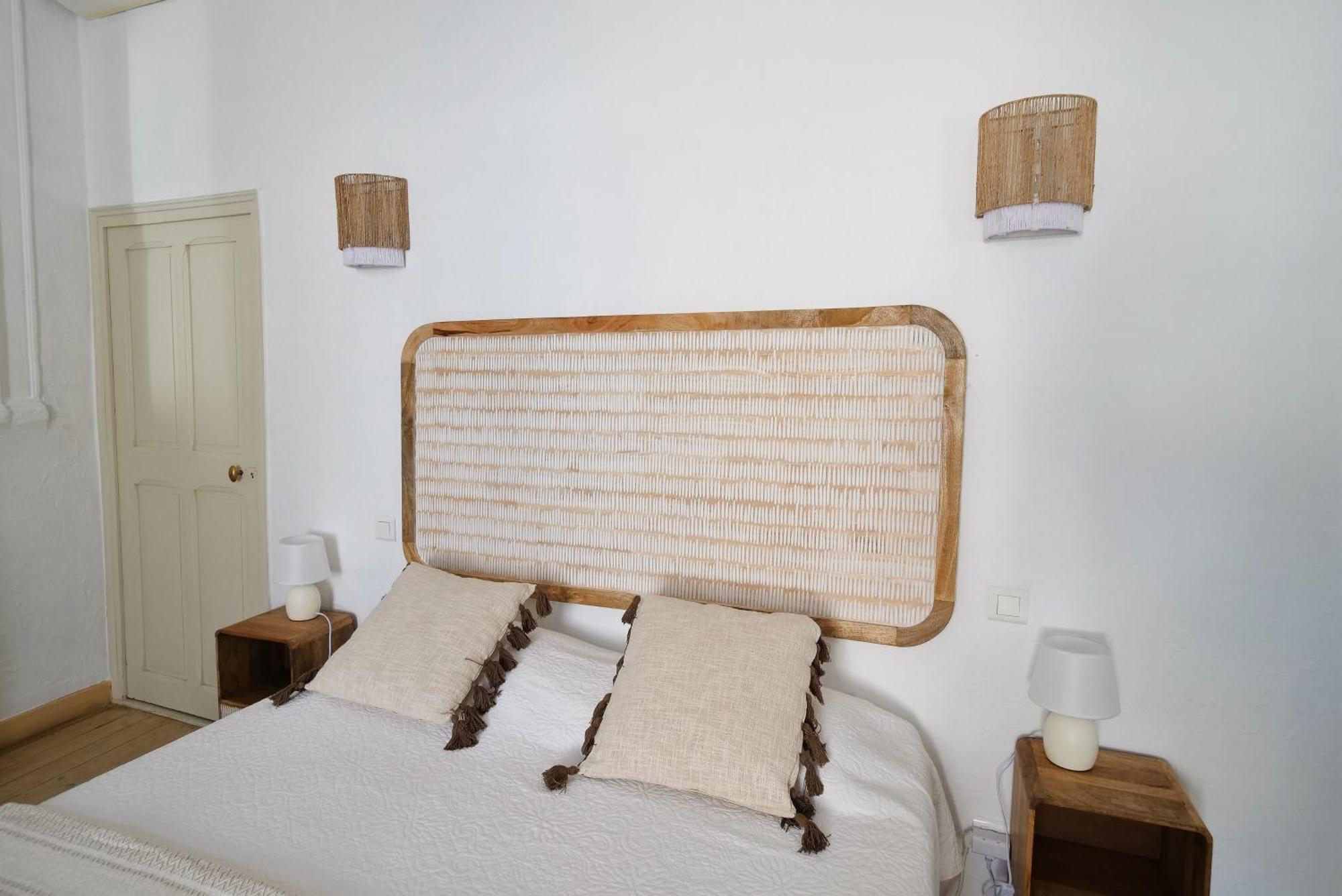 Chambres Du Vieux Bistrot Cabrières-dʼAvignon Zewnętrze zdjęcie